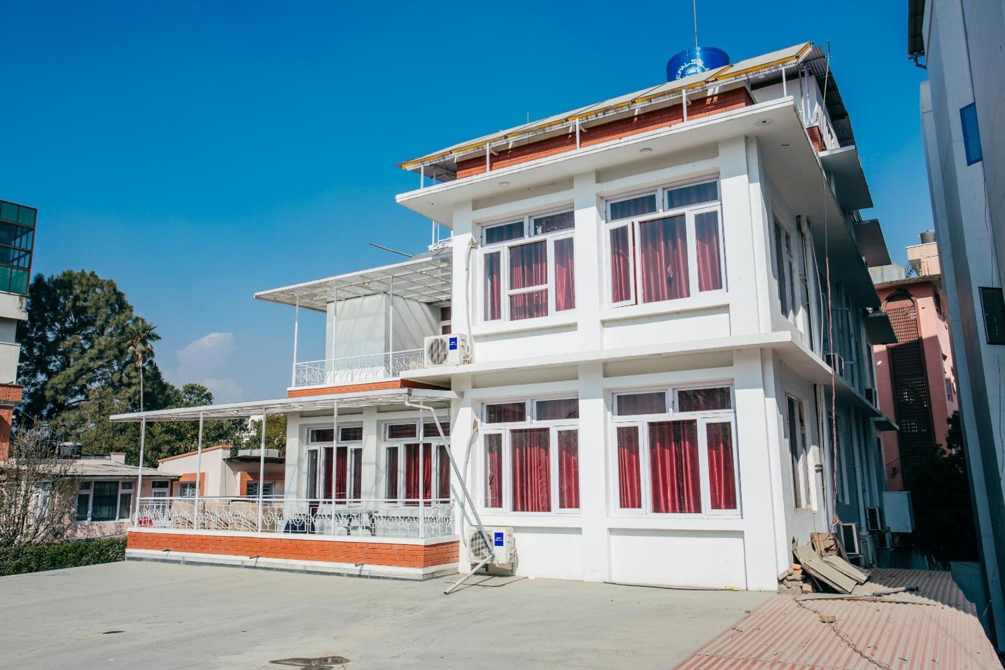 Oyo 11474 Gangaur Regency Boutique Hotel Káthmándú Exteriér fotografie